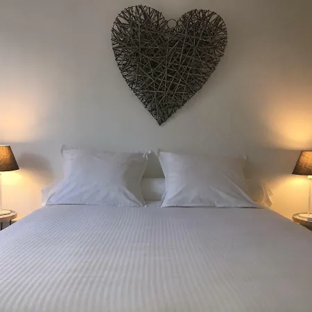 Maison Ladeveze Guest house Saint-Galmier